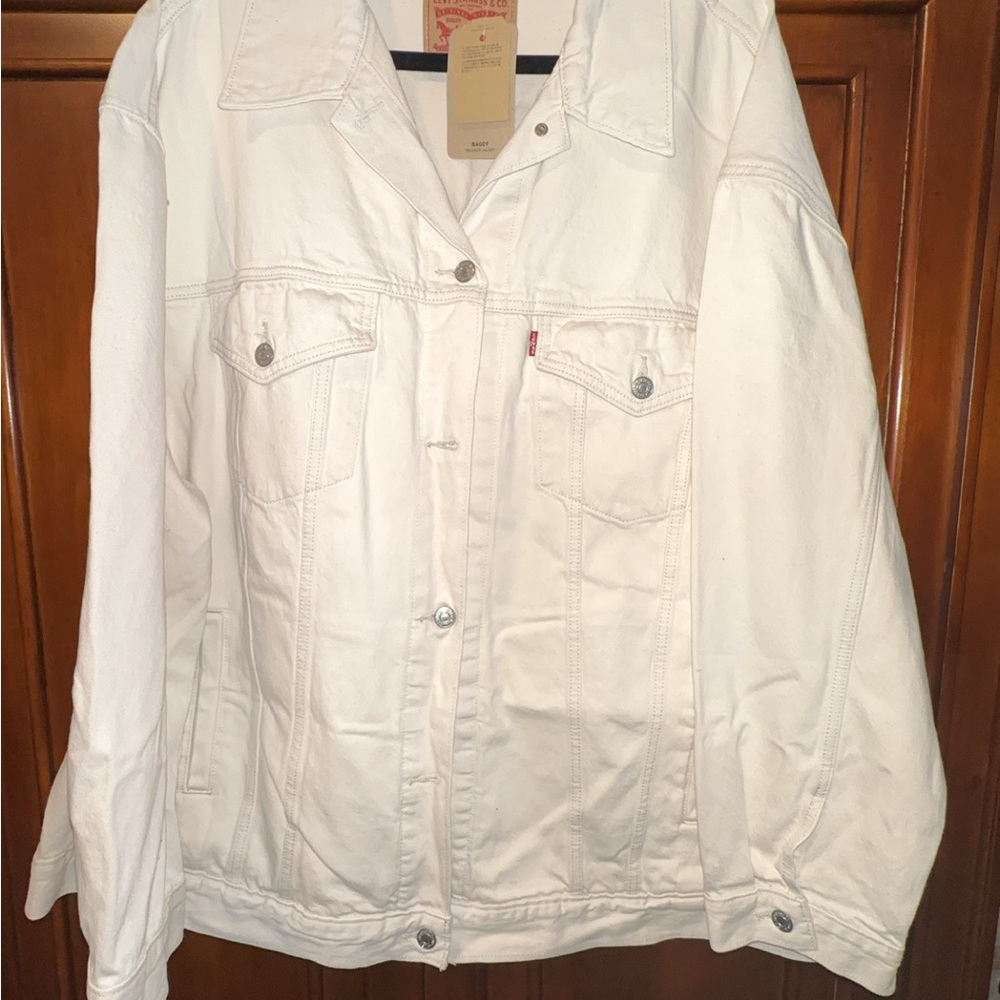 Levi's Women's Denim Jacket NWT